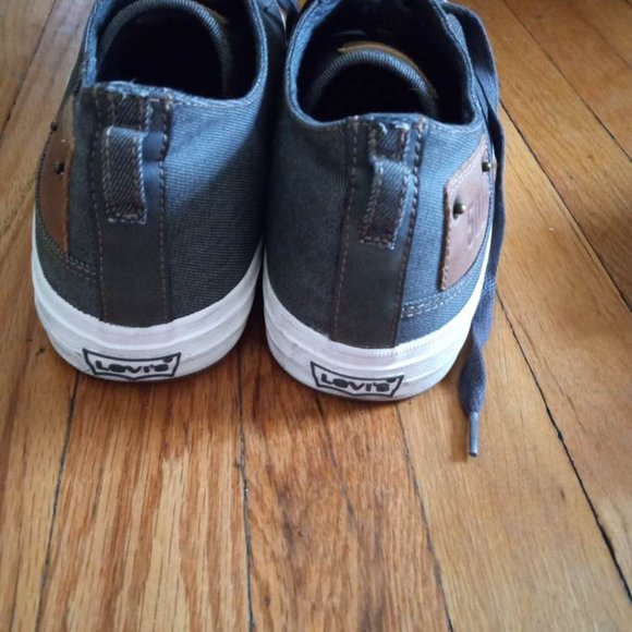 Men Blue Jean Levi's shoes worn once size 13 - Picture 14 of 15